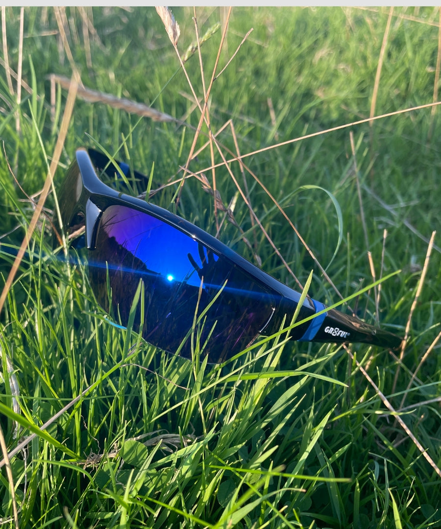 Sports sunglasses black and blue